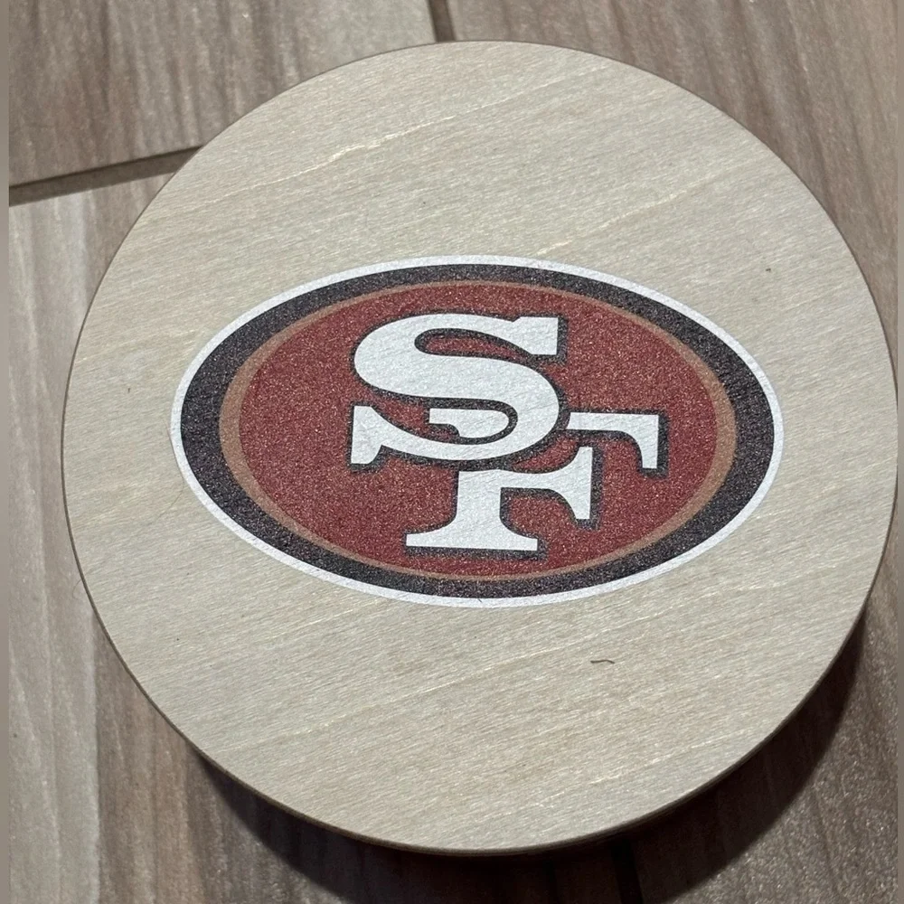 NWT San Francisco 49ers Citrus Volcano scented 14.5 oz candle
